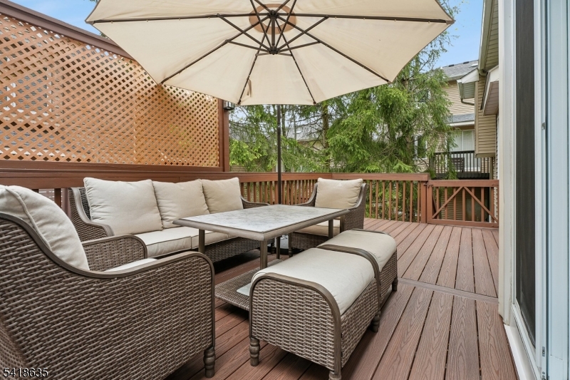 Crystal Woods - Residential