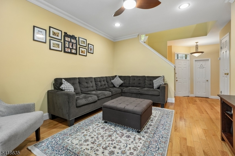 Crystal Woods - Residential