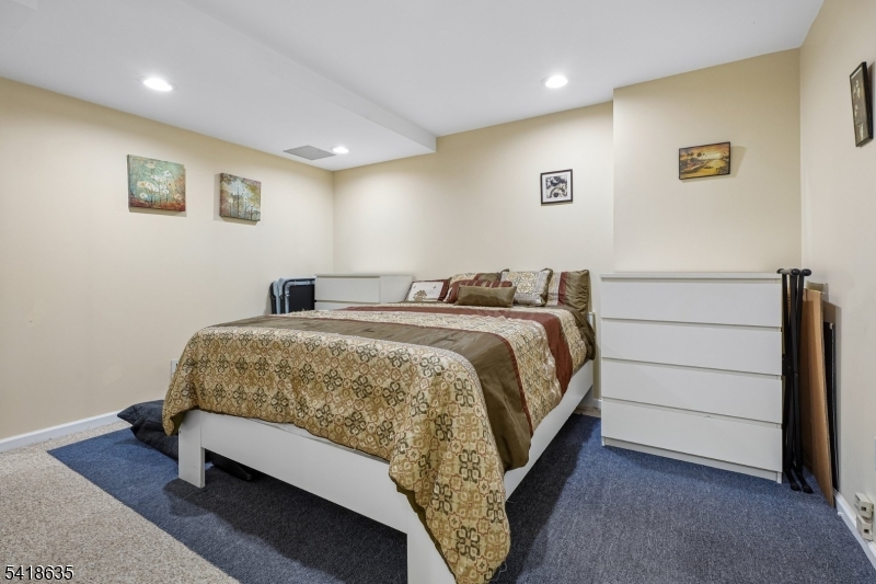 Crystal Woods - Residential