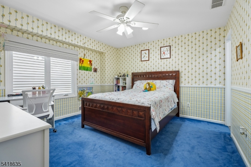 Crystal Woods - Residential