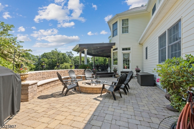 Estates at Fox Hollow - Residential