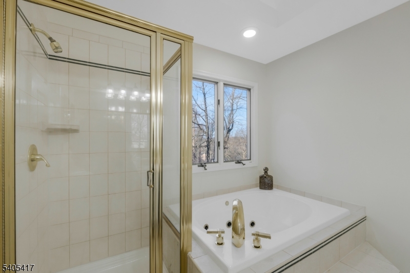 MARTINSVILLE - Residential