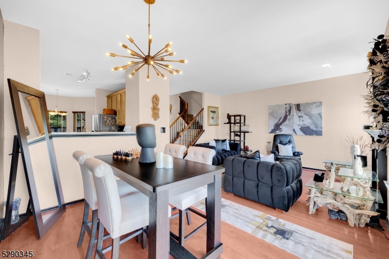 Summit Falls - Residential