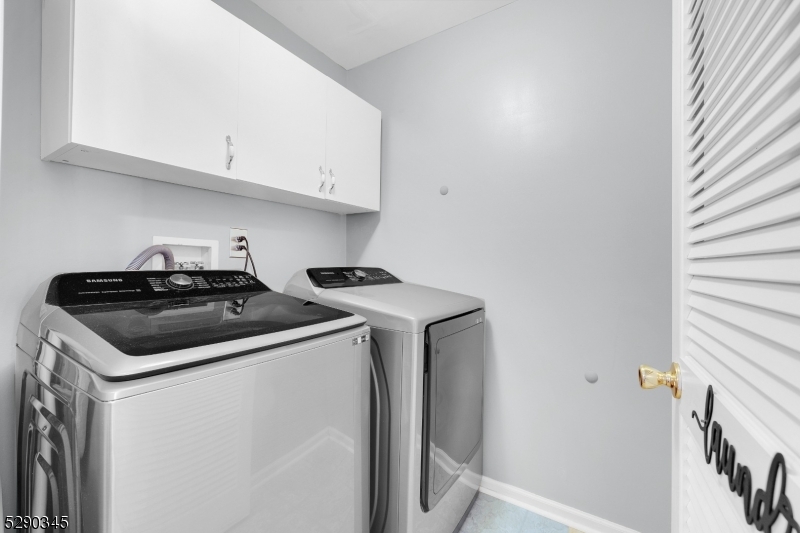 Summit Falls - Residential