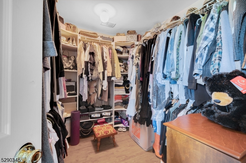 Summit Falls - Residential