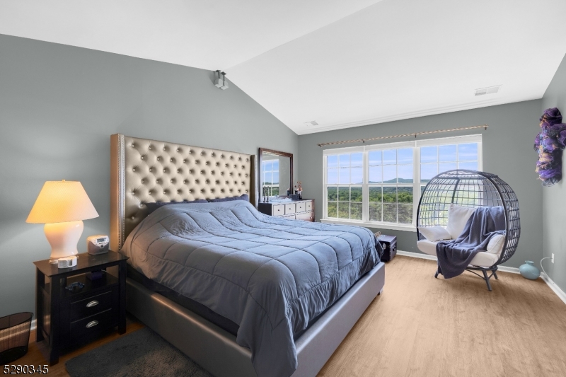 Summit Falls - Residential