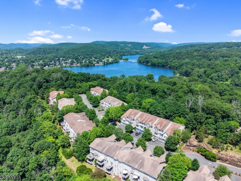 Summit Falls - Residential