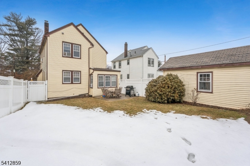 Hendrick Field Golf Course - Residential