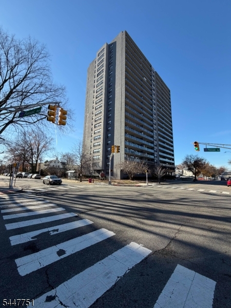 Photo 1 of 10 — 285 Aycrigg Ave 4C, Passaic City, NJ 07055