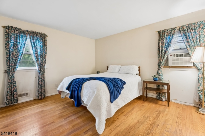 Murray Hill - Residential