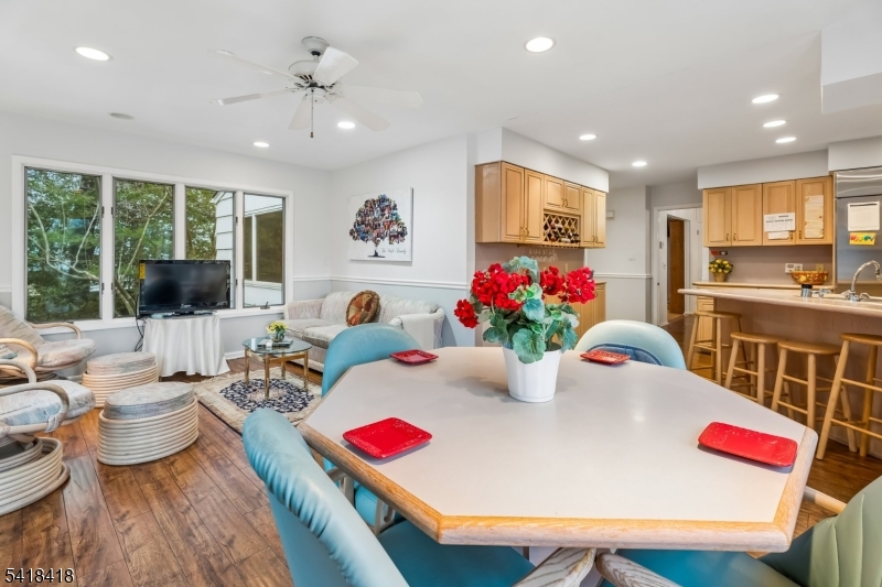 Murray Hill - Residential