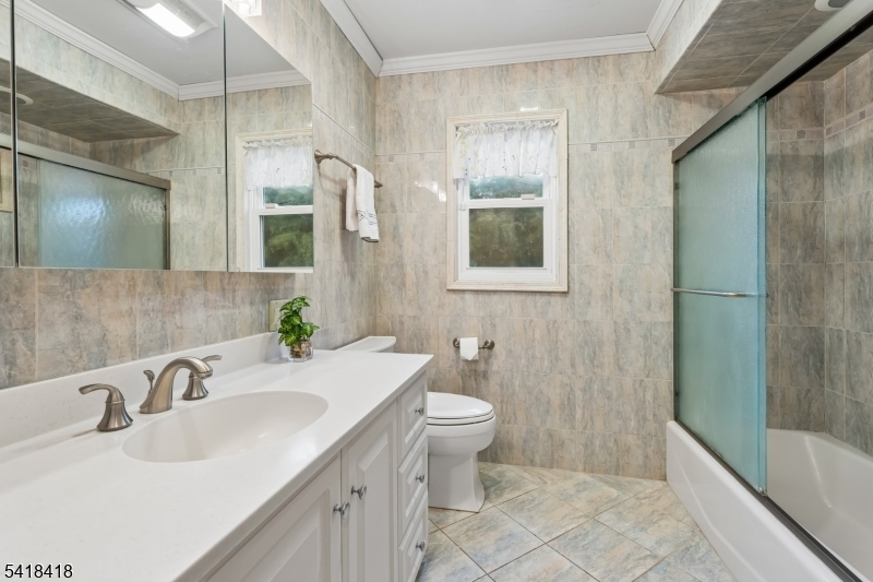 Murray Hill - Residential