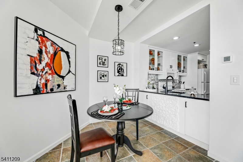 Riva Pointe - Residential