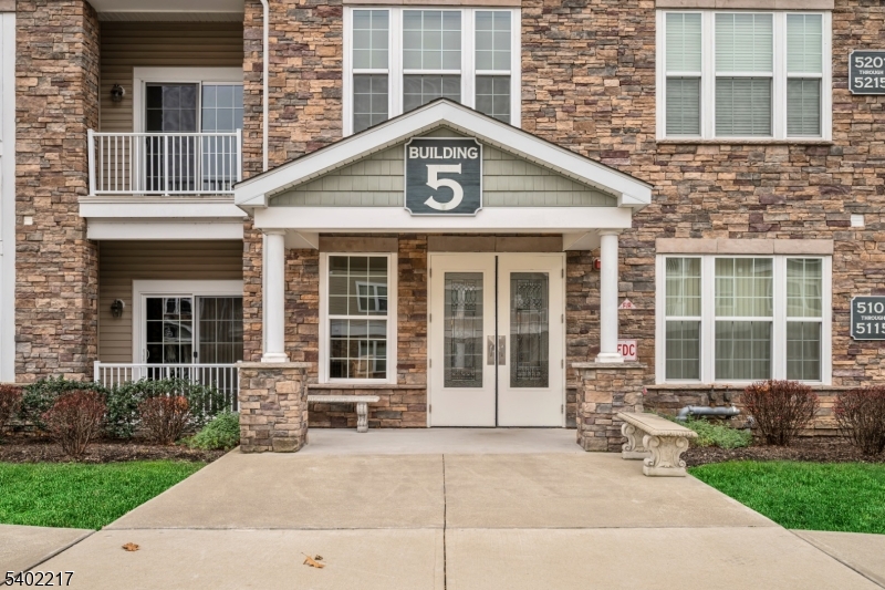 Greenbriar at Fox Ridge - Residential