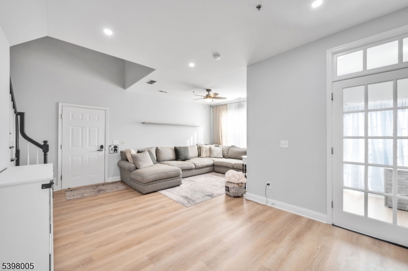 Warren Heights - Residential