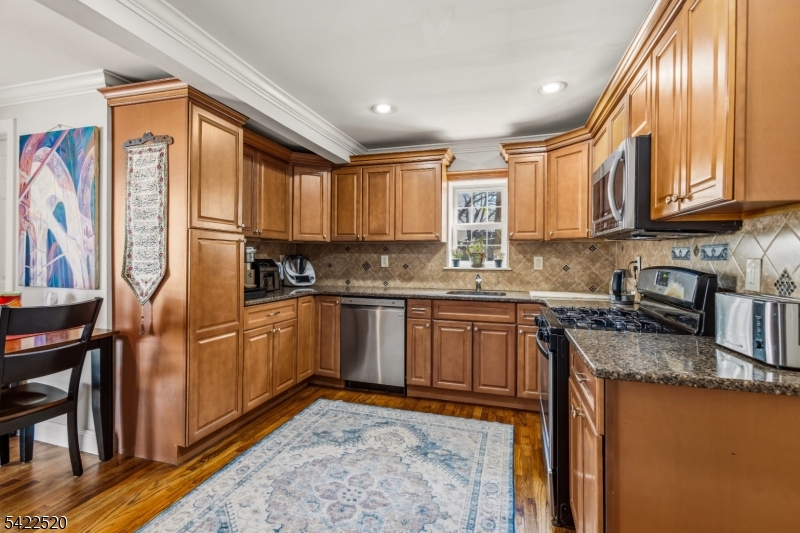 Oakview - Residential