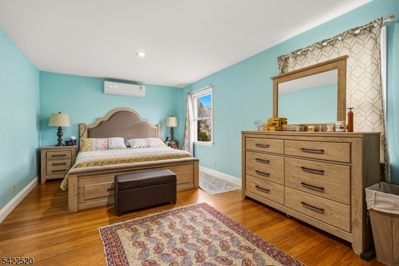 Oakview - Residential