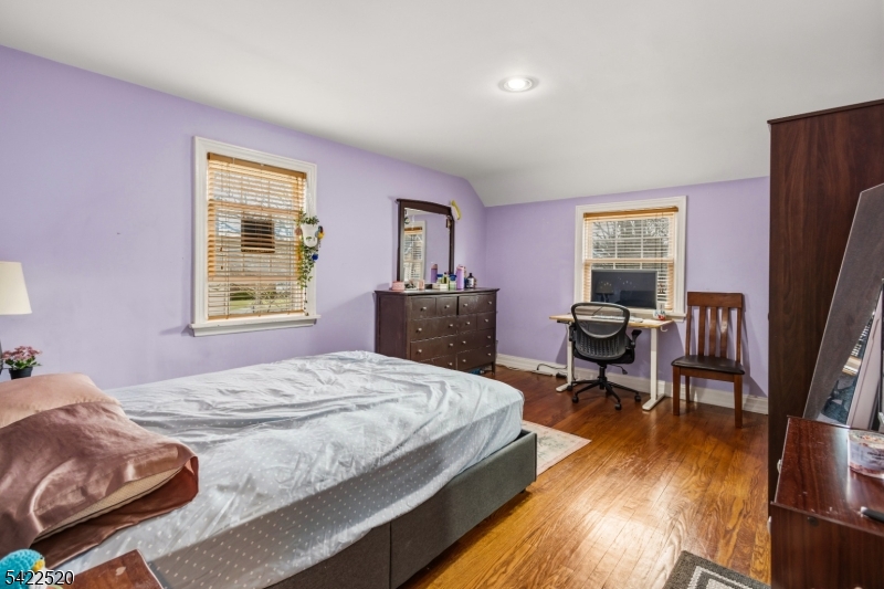 Oakview - Residential