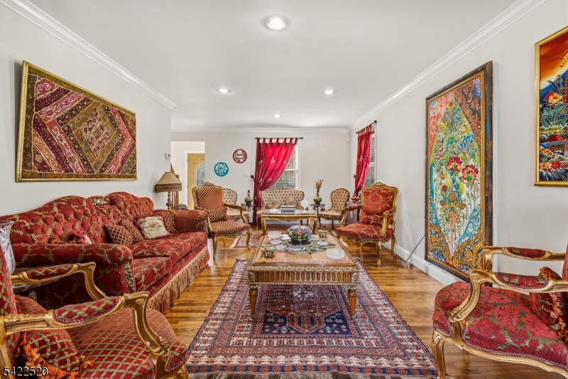 Oakview - Residential