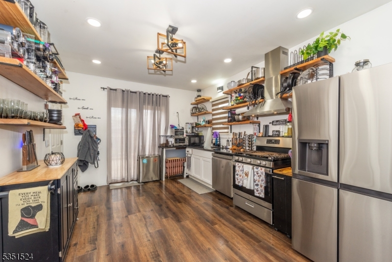 SINGLE FAMILY RENTAL - Residential Lease