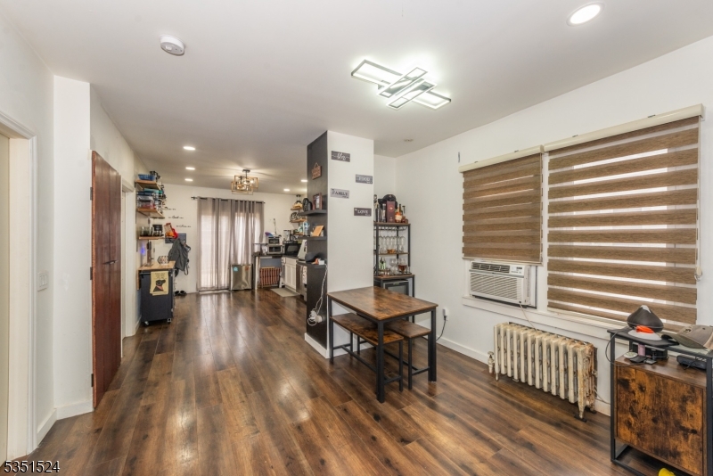 SINGLE FAMILY RENTAL - Residential Lease