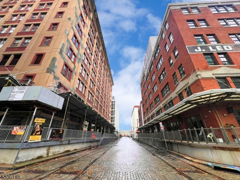 Powerhouse Arts District - Residential