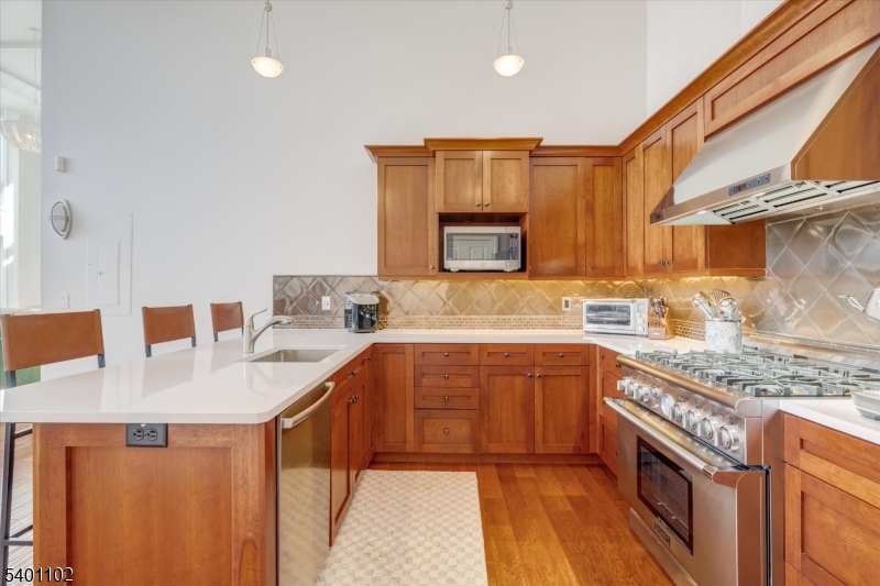 Walnut Street - Residential