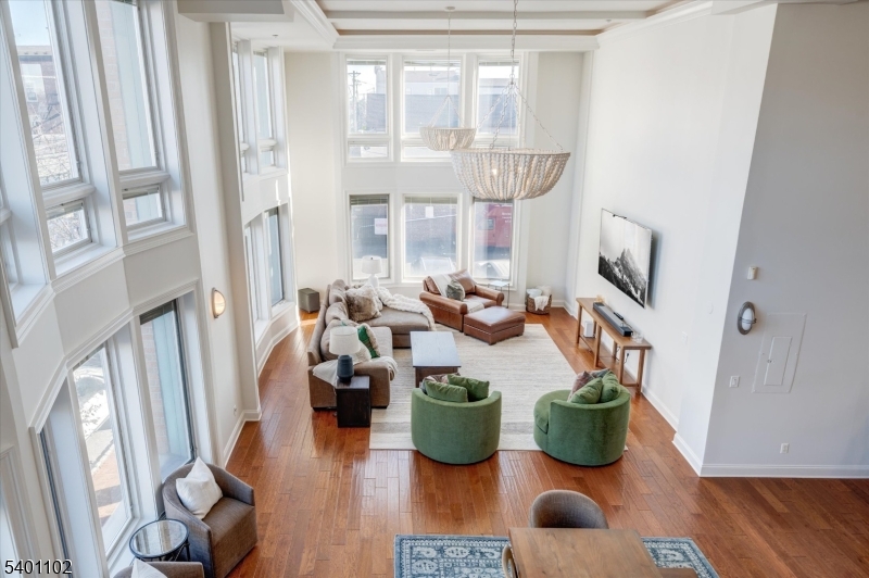 Walnut Street - Residential