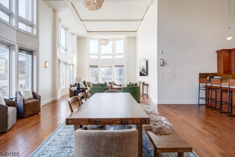 Walnut Street - Residential