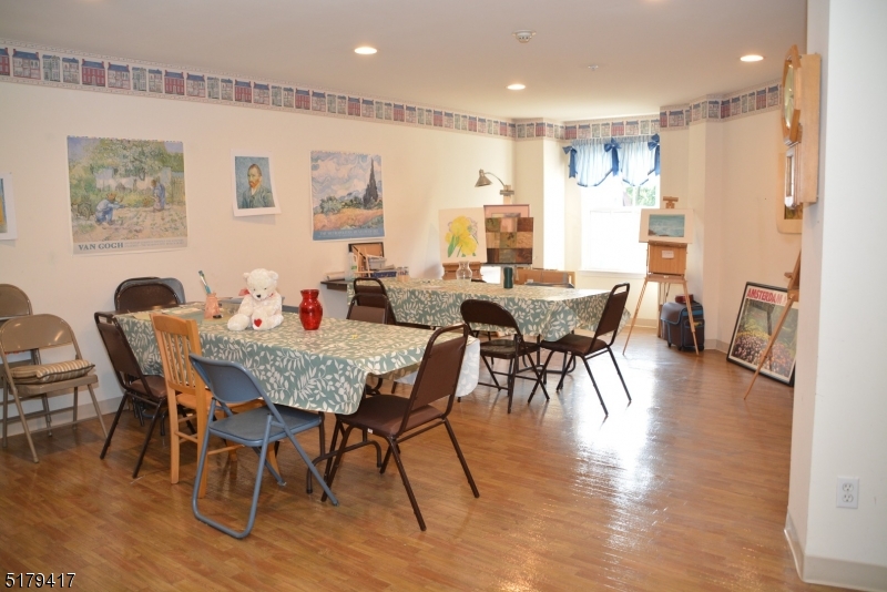 BALD EAGLE COMMONS - Residential