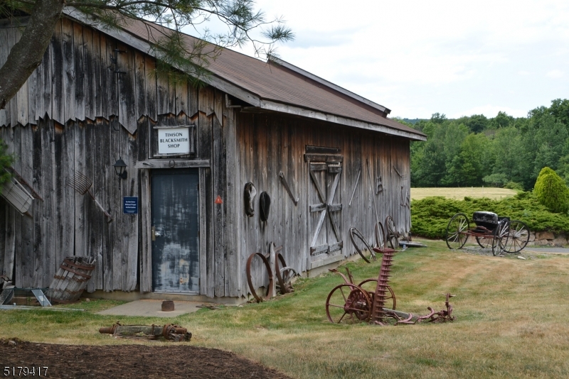 BALD EAGLE COMMONS - Residential