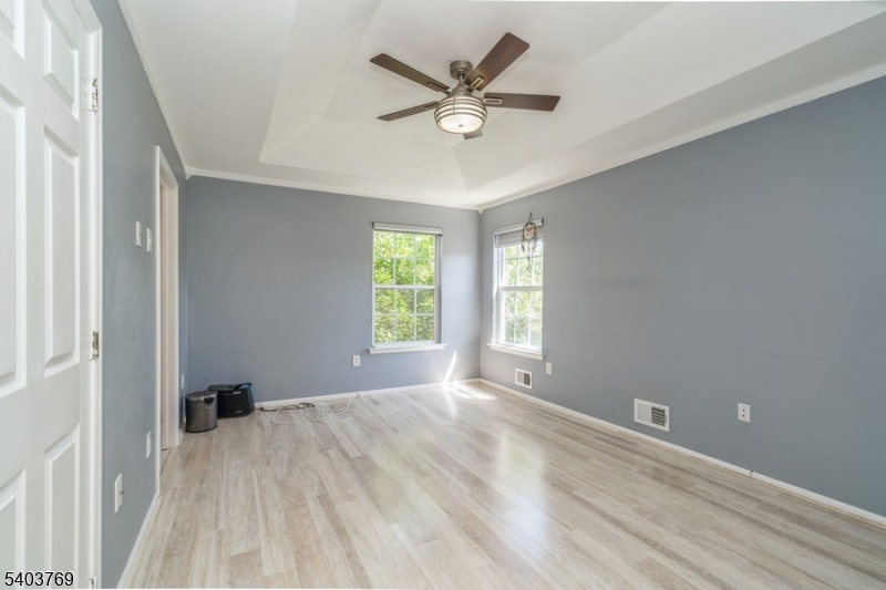 La Mer, LaMer - Residential Lease