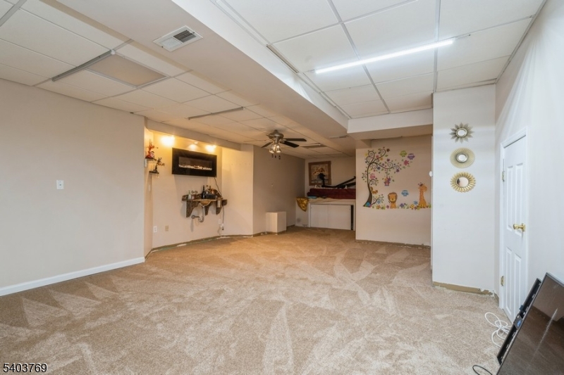 La Mer, LaMer - Residential Lease