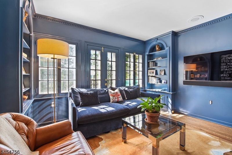 Circle of Friends - Residential