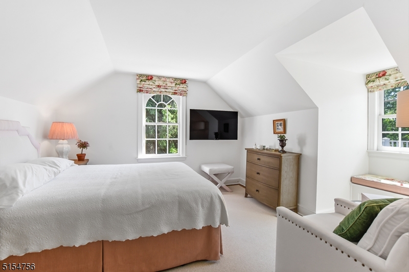 Circle of Friends - Residential