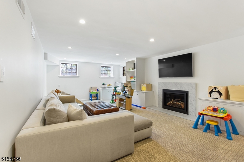 Circle of Friends - Residential