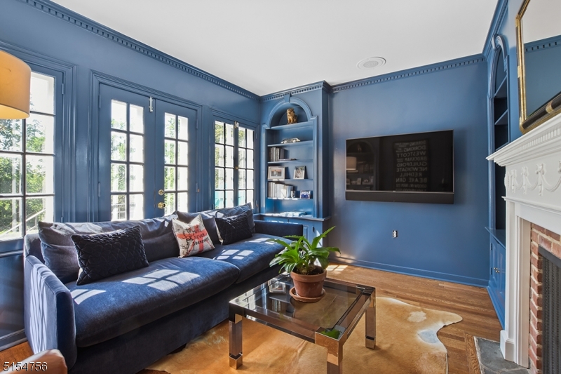 Circle of Friends - Residential