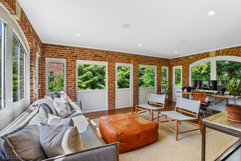 Circle of Friends - Residential