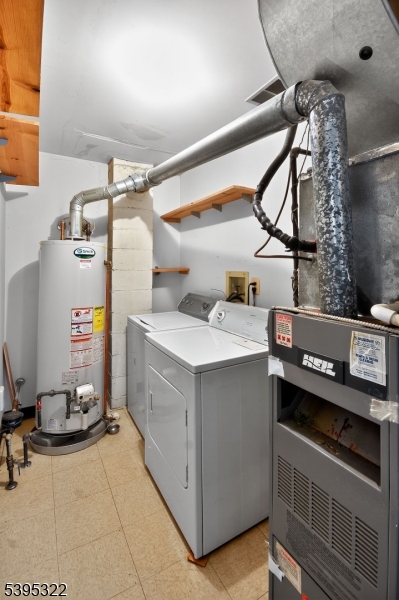 Governor's Pointe - Residential