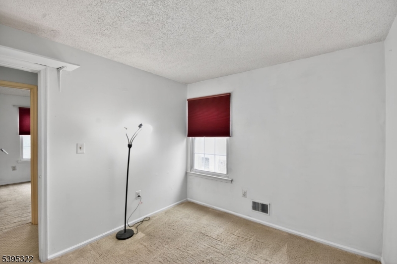 Governor's Pointe - Residential