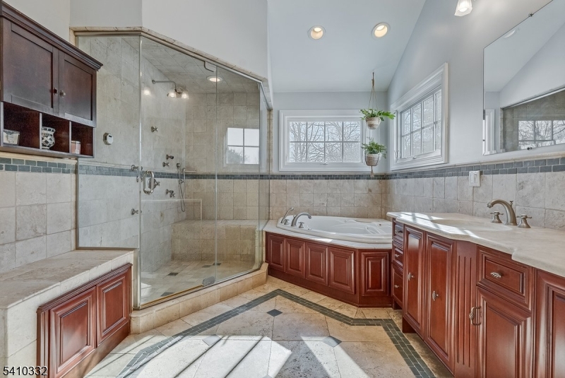 Baltusrol Top - Residential