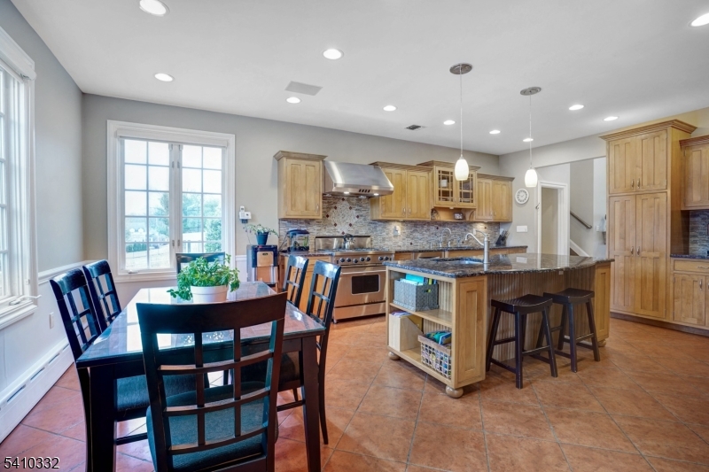 Baltusrol Top - Residential