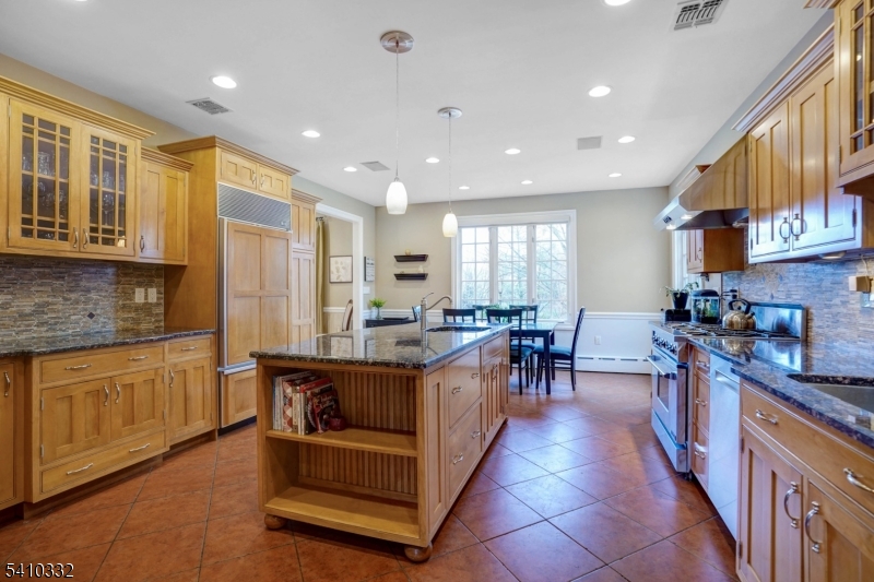 Baltusrol Top - Residential