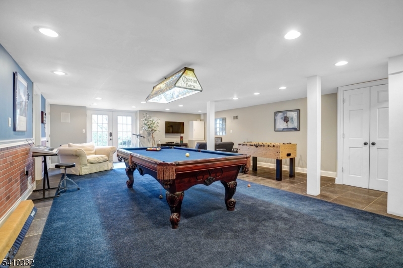 Baltusrol Top - Residential