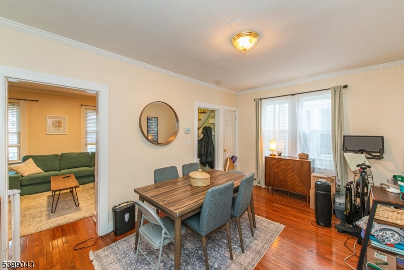 in town - Residential Lease