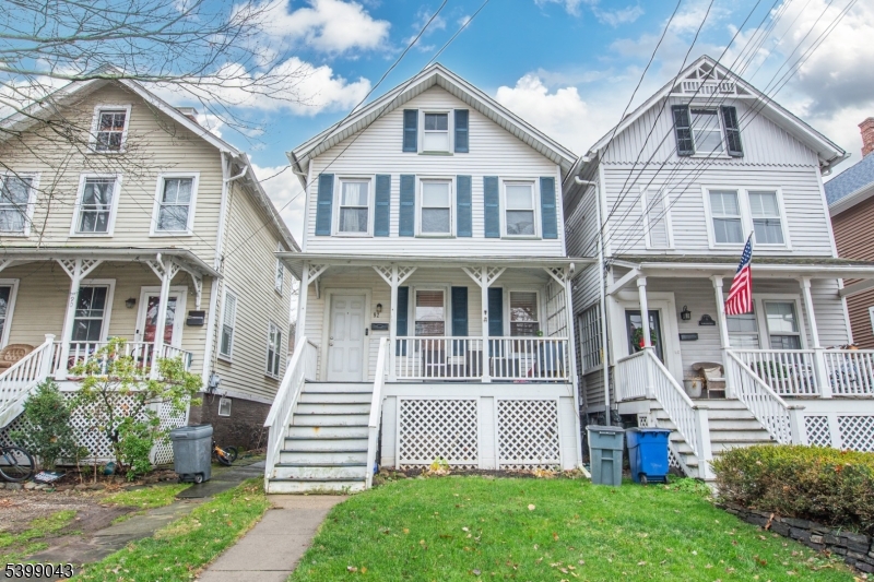 in town - Residential Lease