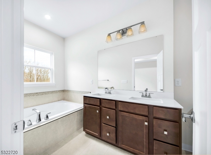 Mountain Ridge - Residential