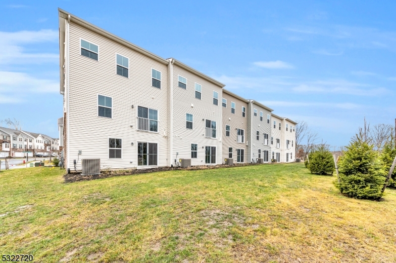 Mountain Ridge - Residential