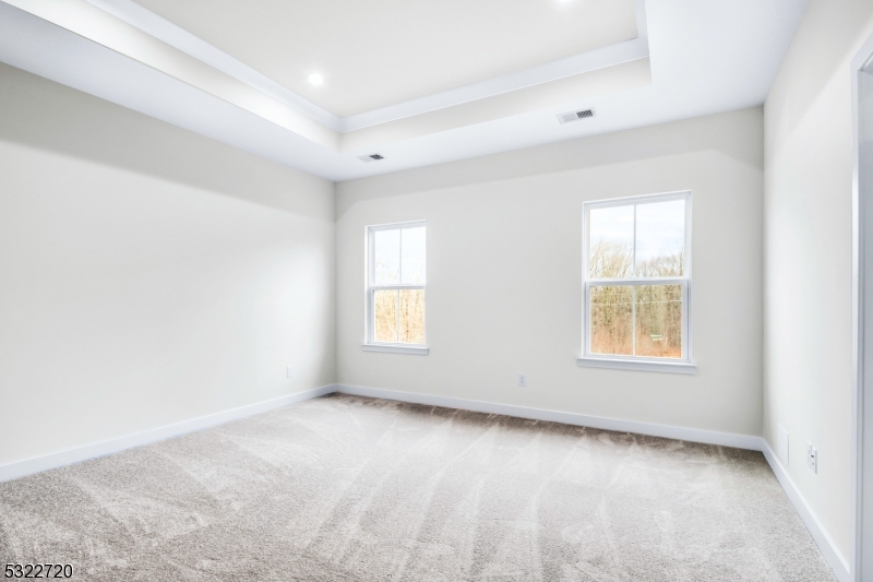 Mountain Ridge - Residential