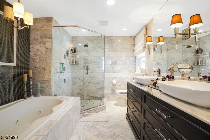 Upper Washington - Residential